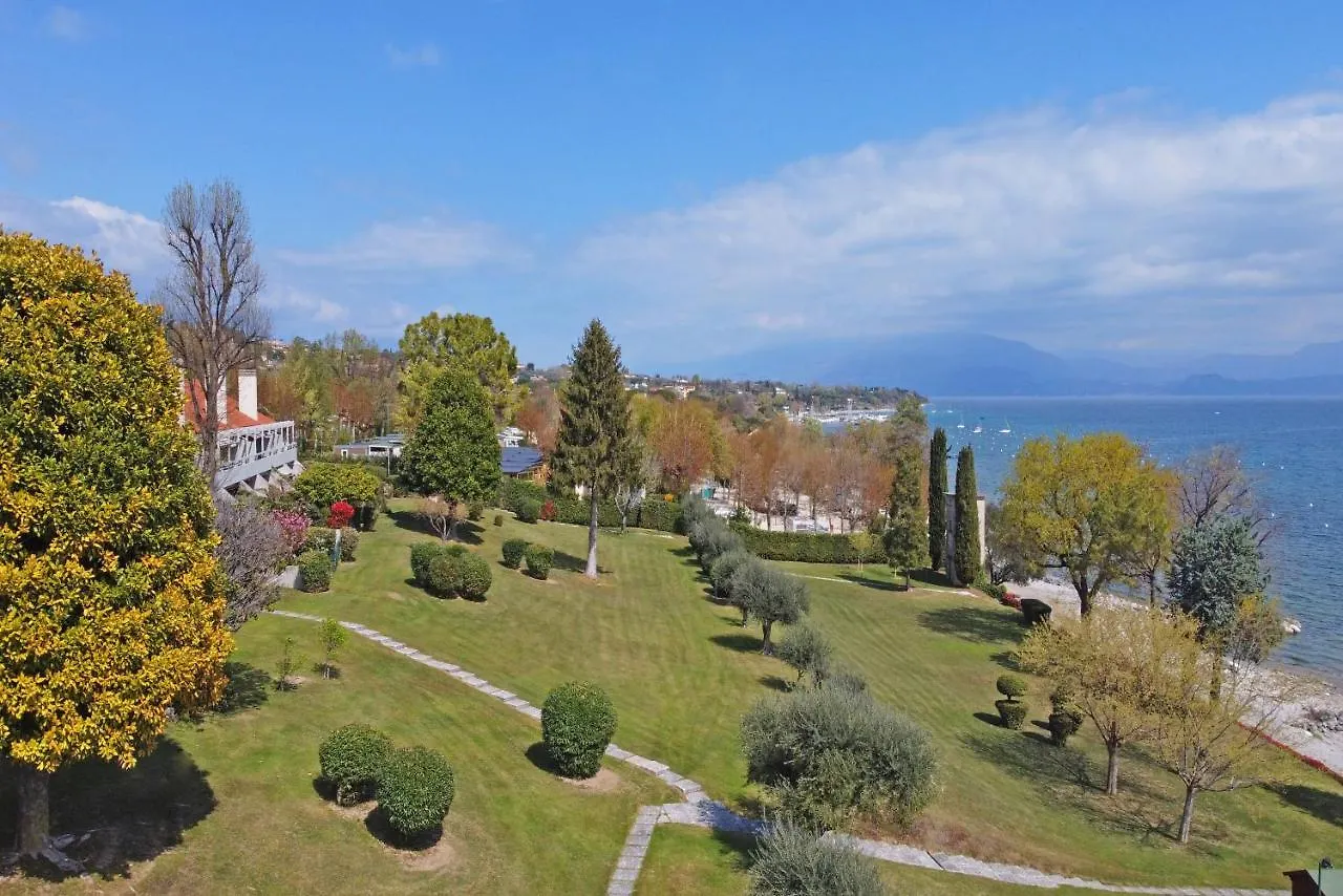 Il Melagrano A11 By Wonderful Italy Villa Padenghe sul Garda 0*,  Italy