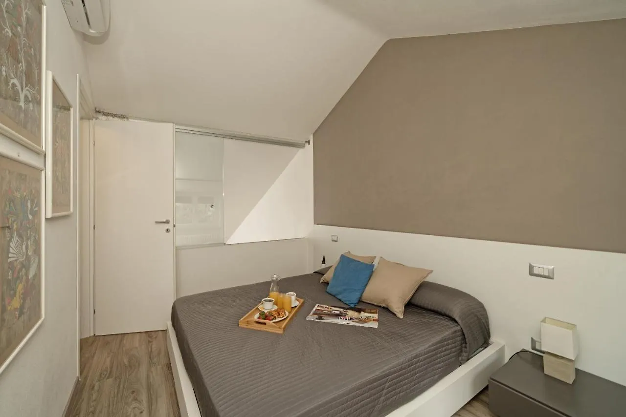 Dom wakacyjny Willa Il Melagrano A11 By Wonderful Italy Padenghe sul Garda